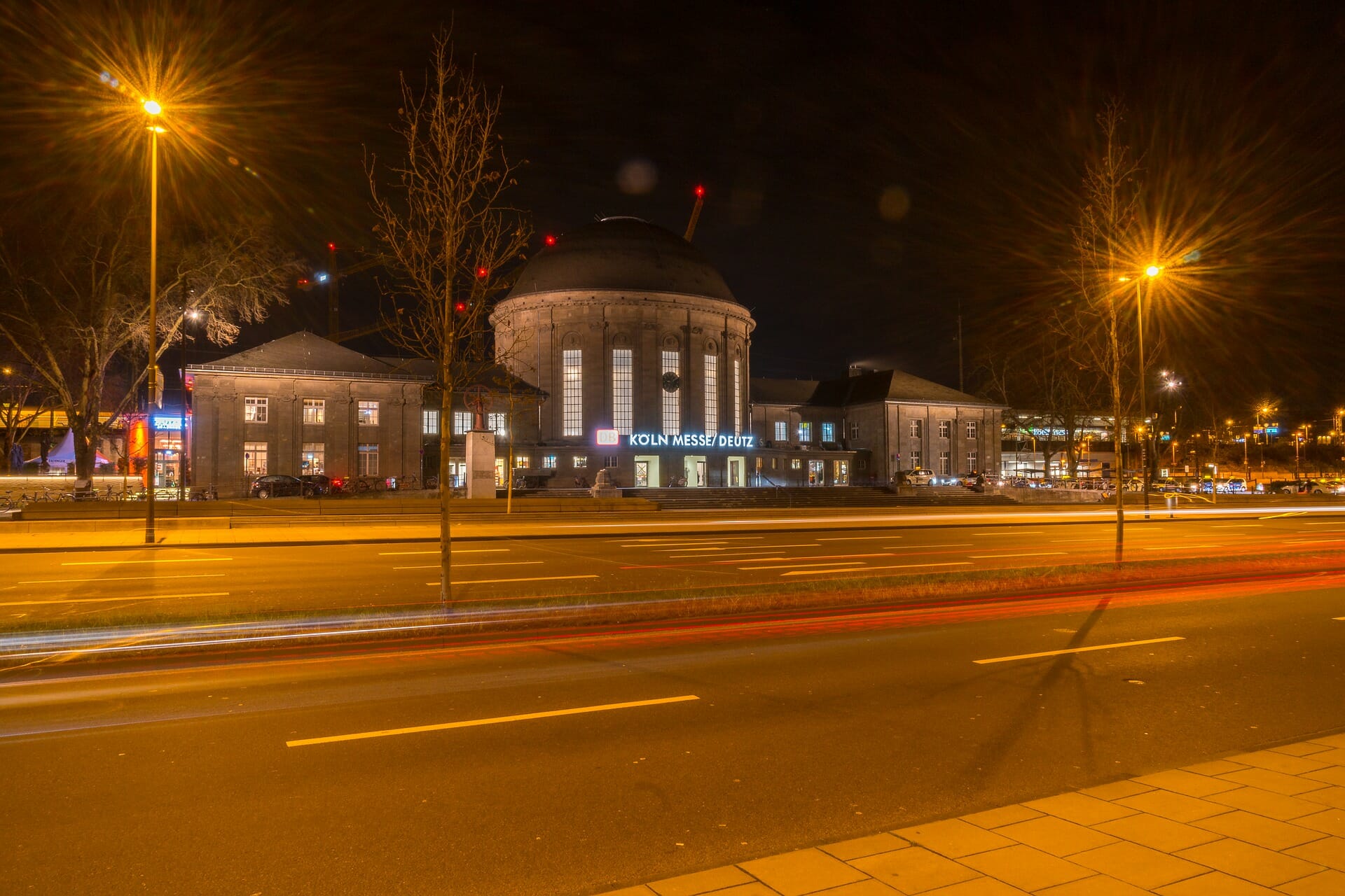 Köln Messe Unterkunft | HOSTEL Köln nahe Deutz Messe